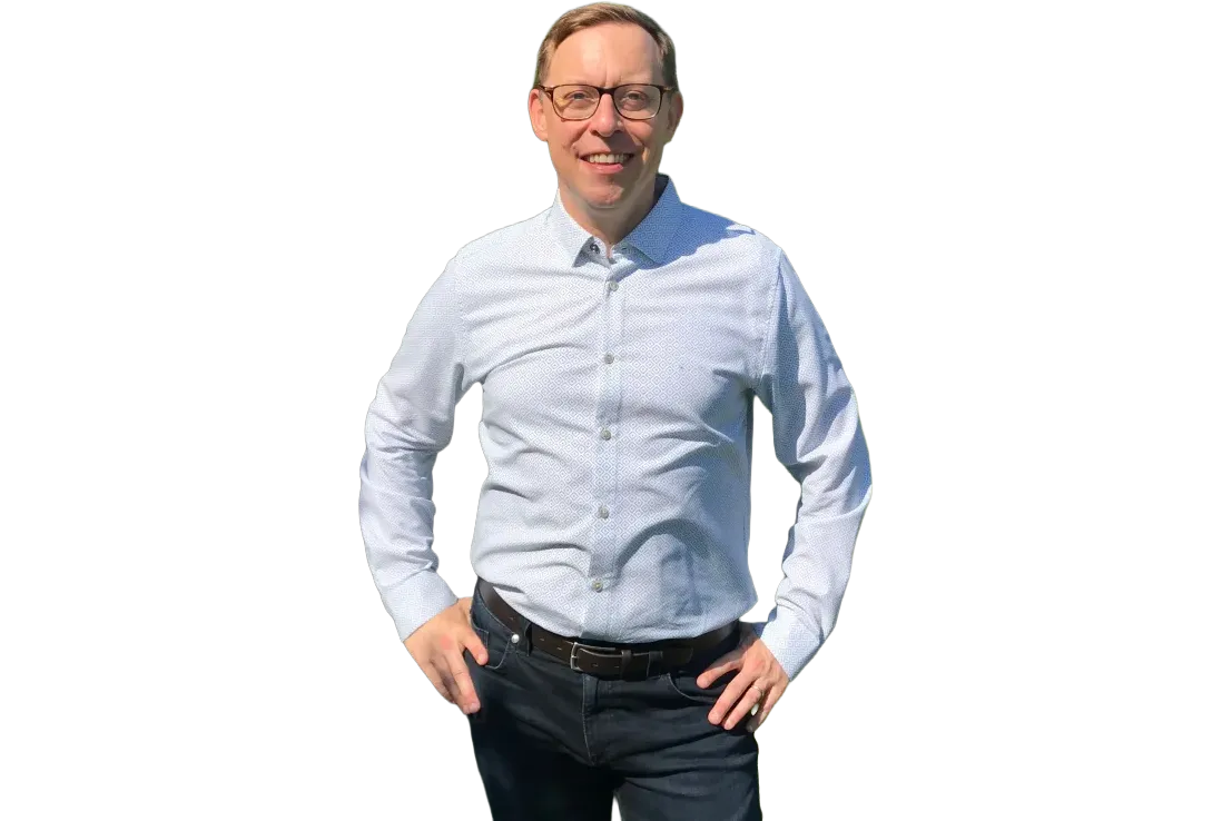 Ryan Skinner Headshot no Background
